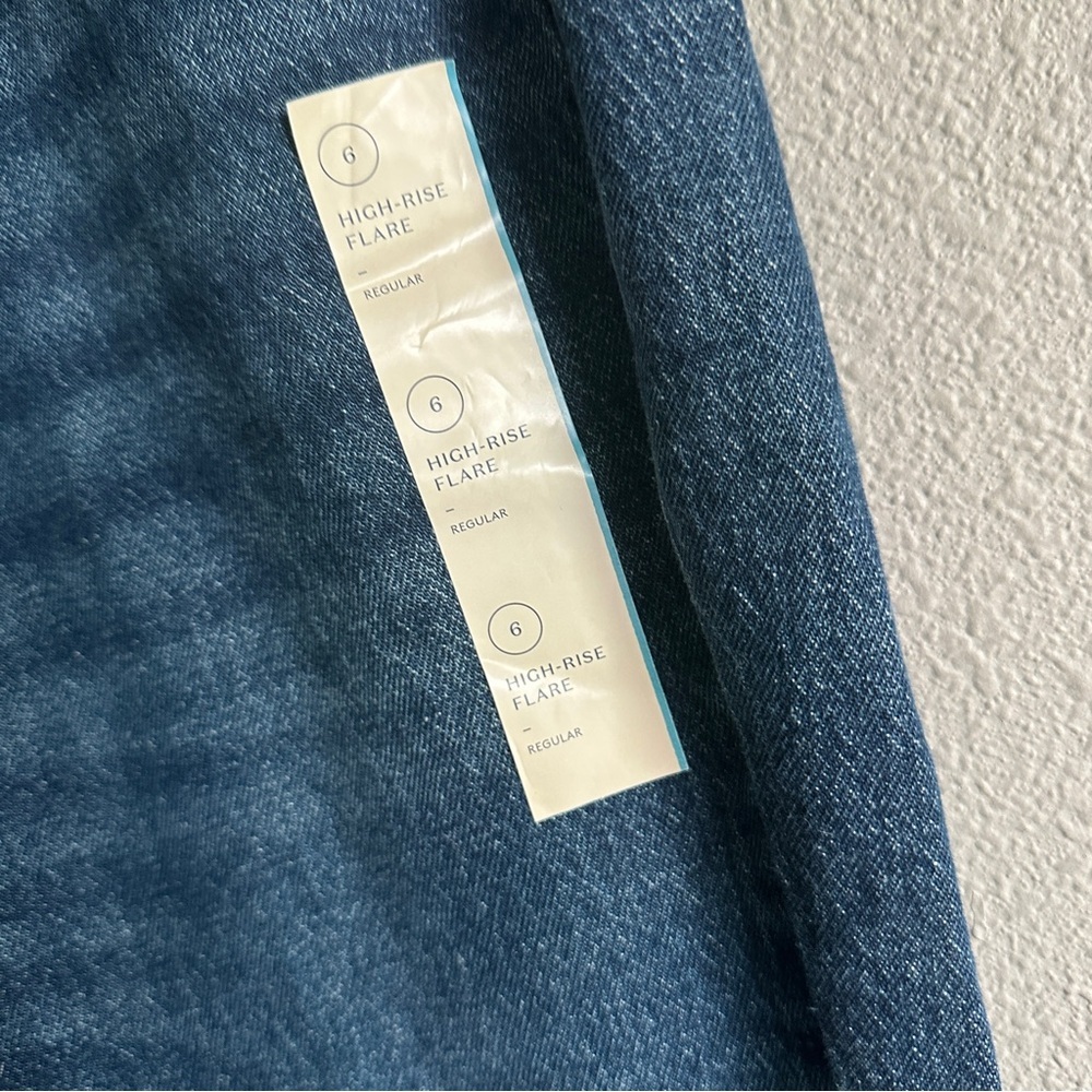 NWT Universal Thread High Rise Flare Jeans 6R - Picture 2 of 13